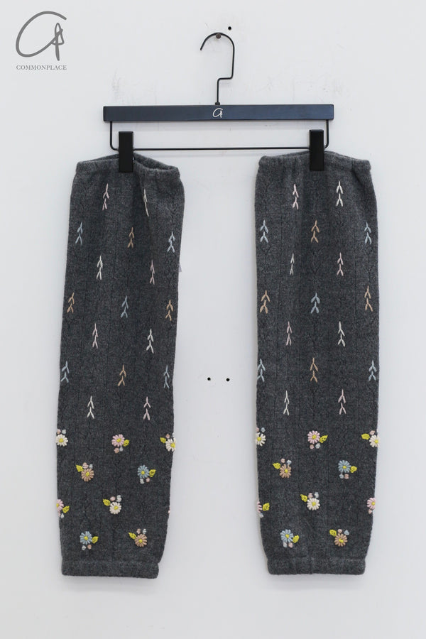 YANYAN KNITS 24 Autumn and Winter Daisy Leg Warmers YYK-YYW24-0823-HUI-F Gray